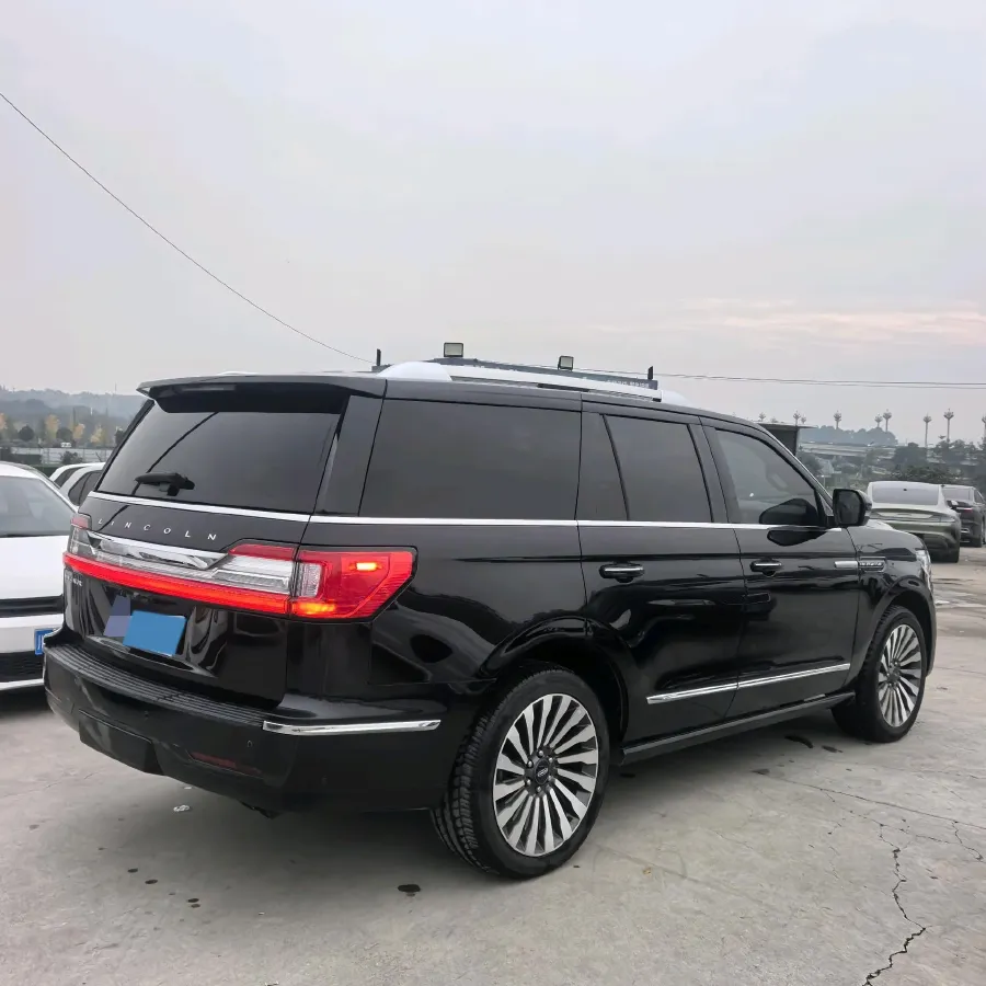2020 Lincoln Navigator 3.5T 388HP V6 10AT,autocango,china used car exporter,china ev exporter,chinese used car exporter,chinese used ev exporter