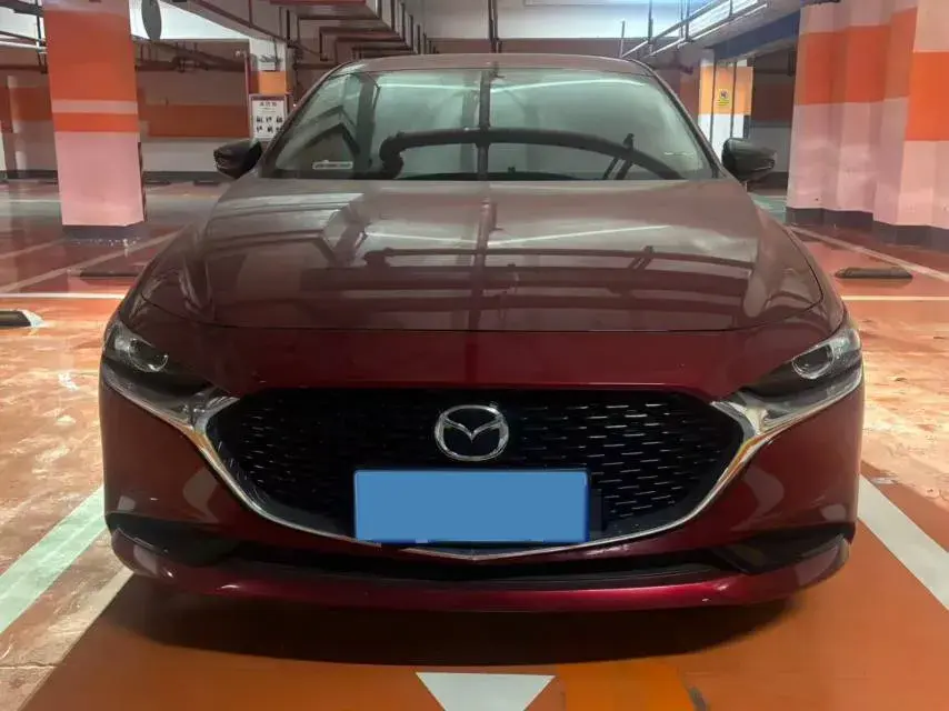 2022 MAZDA 3 thumbnail 2