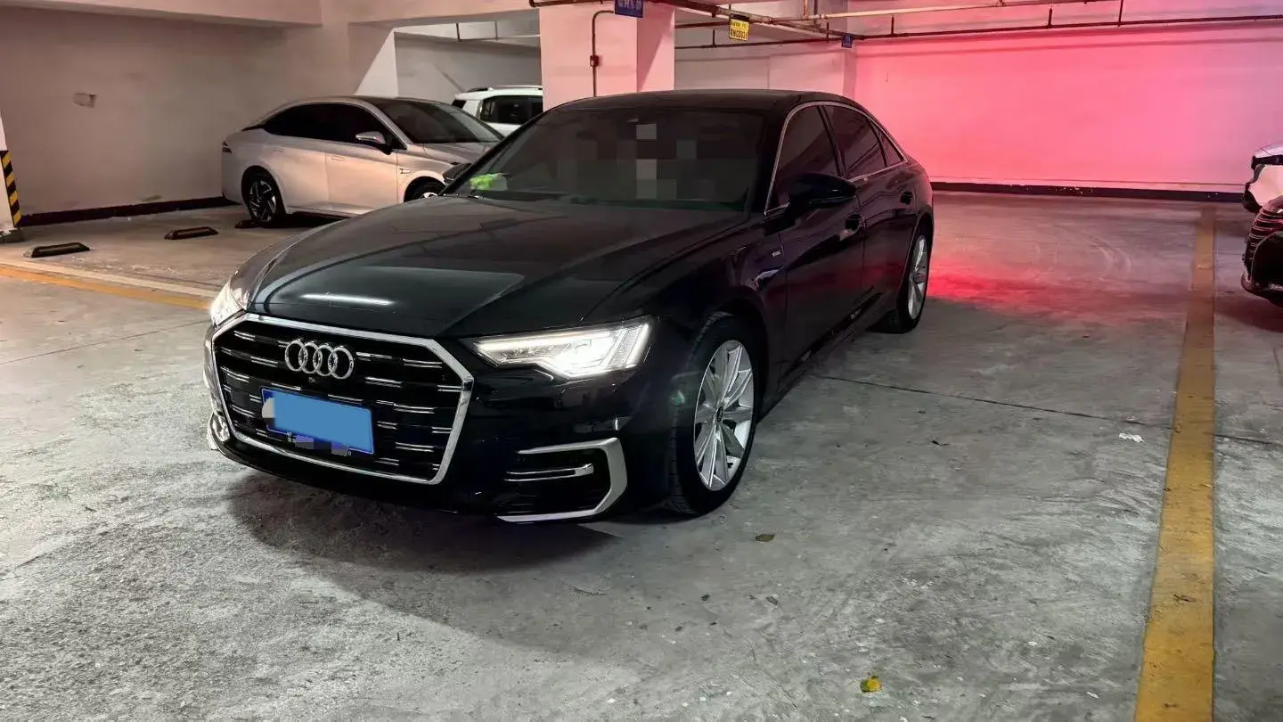 2024 AUDI A6L view 1