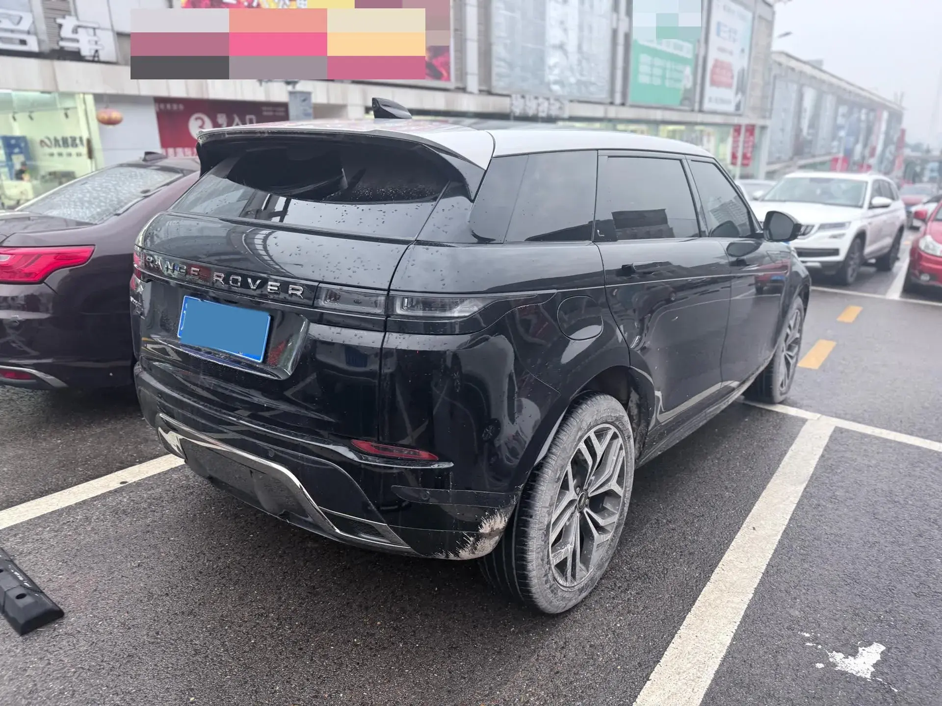 2021 LAND ROVER thumbnail 3