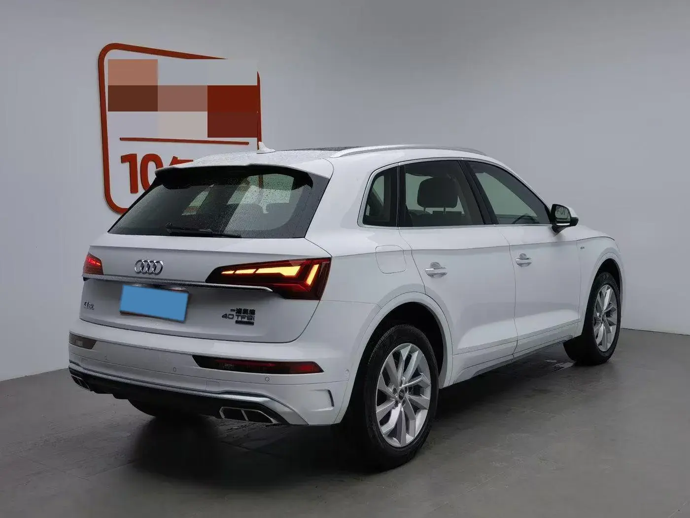 2022 AUDI Q5L thumbnail 2