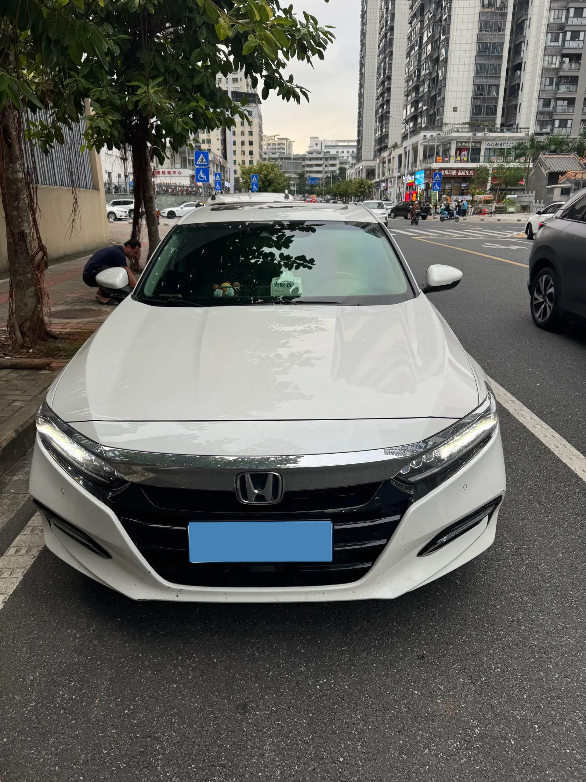 2018 HONDA ACCORD thumbnail 2