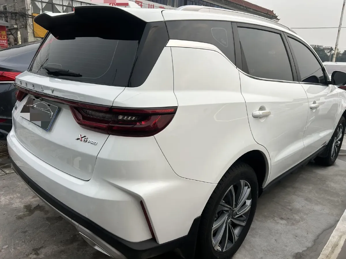 2021 Geely Vision X6 1.4T 141HP L4 6MT,autocango,china used car exporter,china ev exporter,chinese used car exporter,chinese used ev exporter