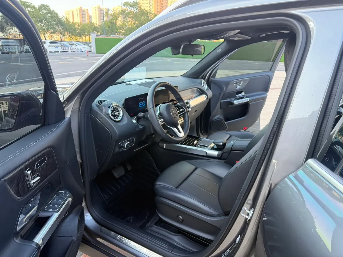 2022 Mercedes-Benz EQB Class BEV 73.5KWH,autocango,china used car exporter,china ev exporter,chinese used car exporter,chinese used ev exporter