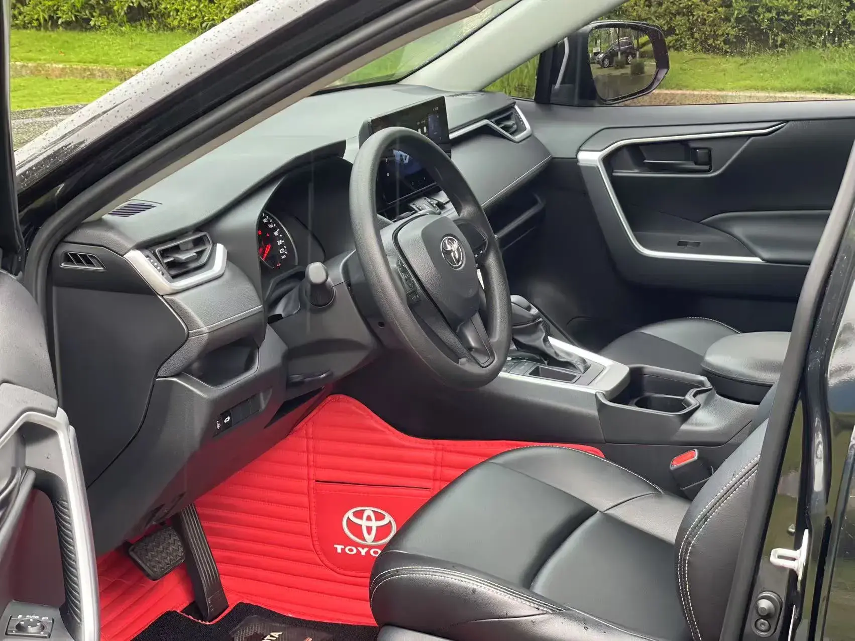 2023 TOYOTA WILDLANDER thumbnail 4