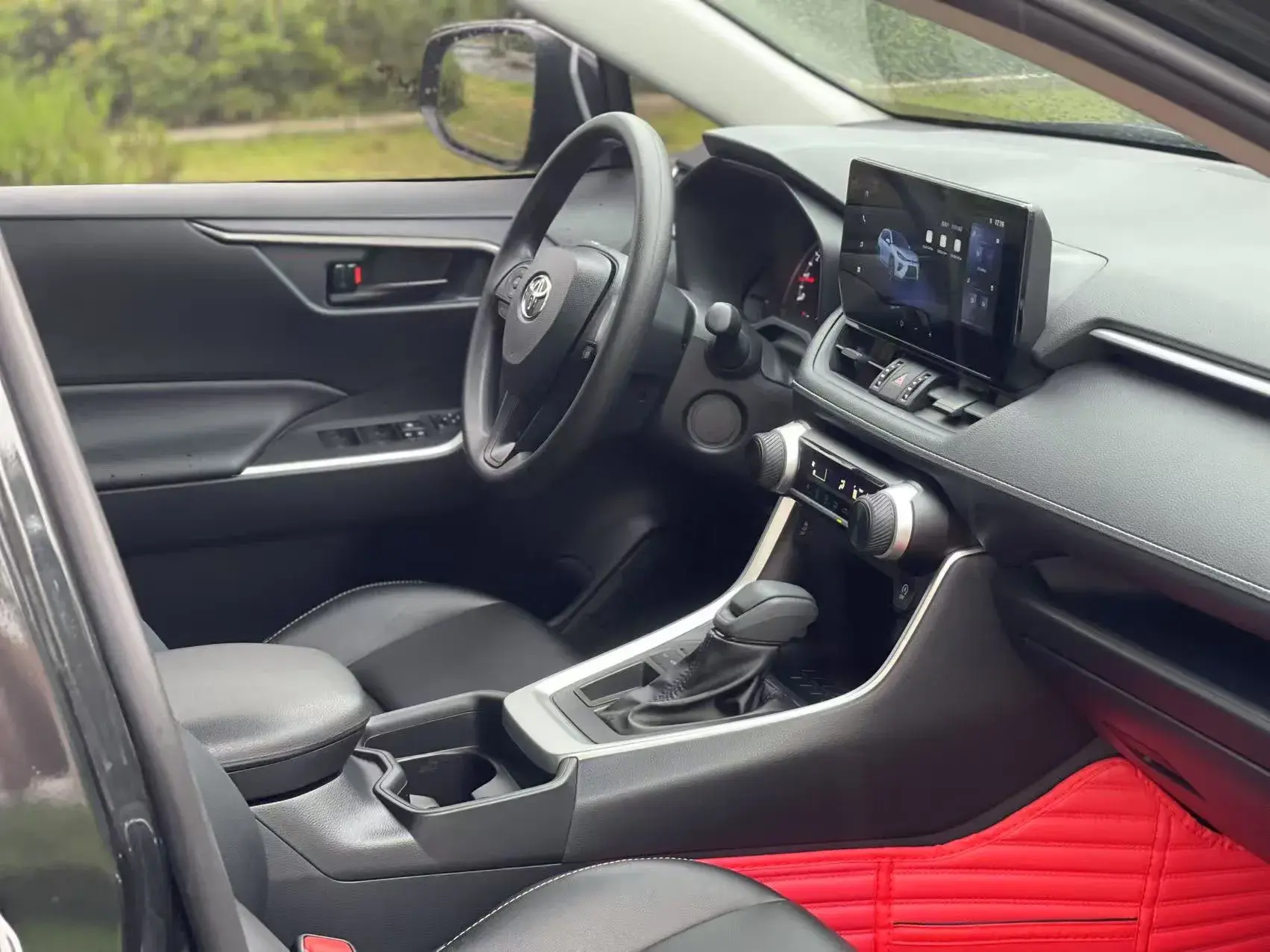 2023 TOYOTA WILDLANDER thumbnail 3