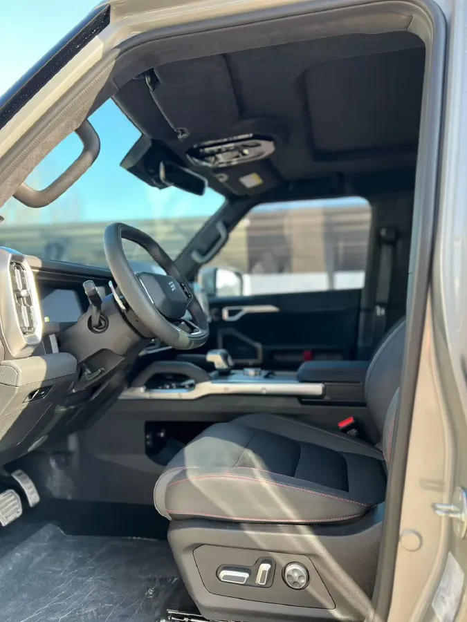 2026 Jetour X70L 2.0T 254HP L4 8AT,autocango,china used car exporter,china ev exporter,chinese used car exporter,chinese used ev exporter