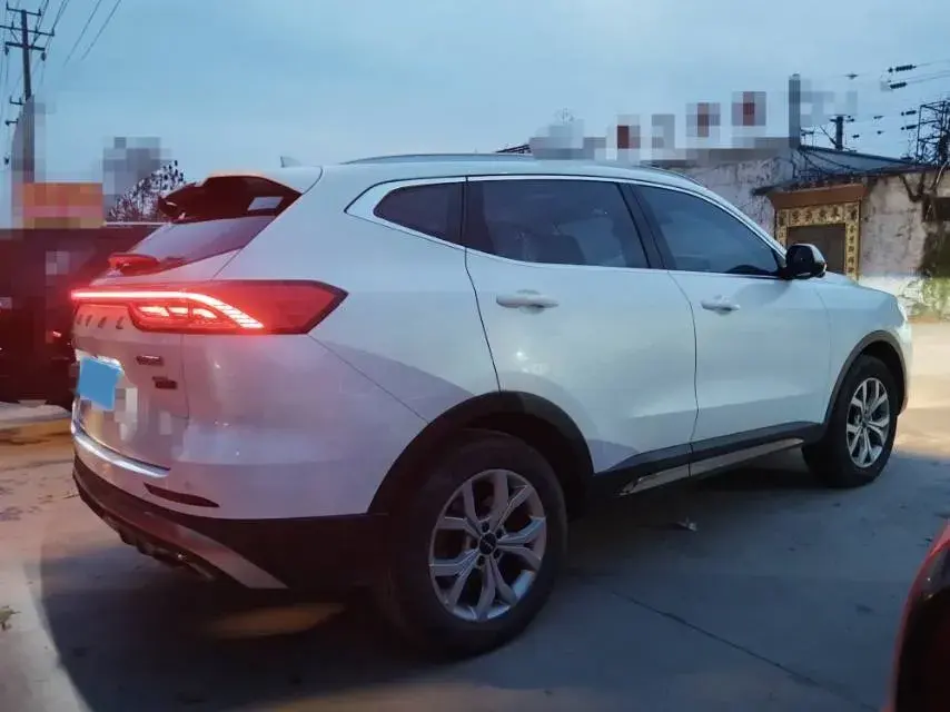 2021 HAVAL H6 thumbnail 4