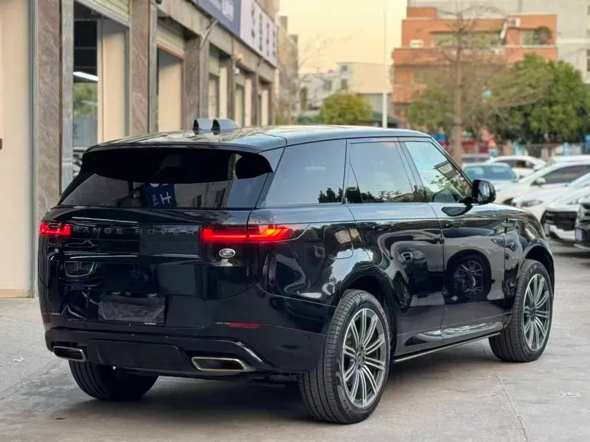2023 Land Rover Range Rover Sport 3.0T 400HP L6 8AT,autocango,china used car exporter,china ev exporter,chinese used car exporter,chinese used ev exporter