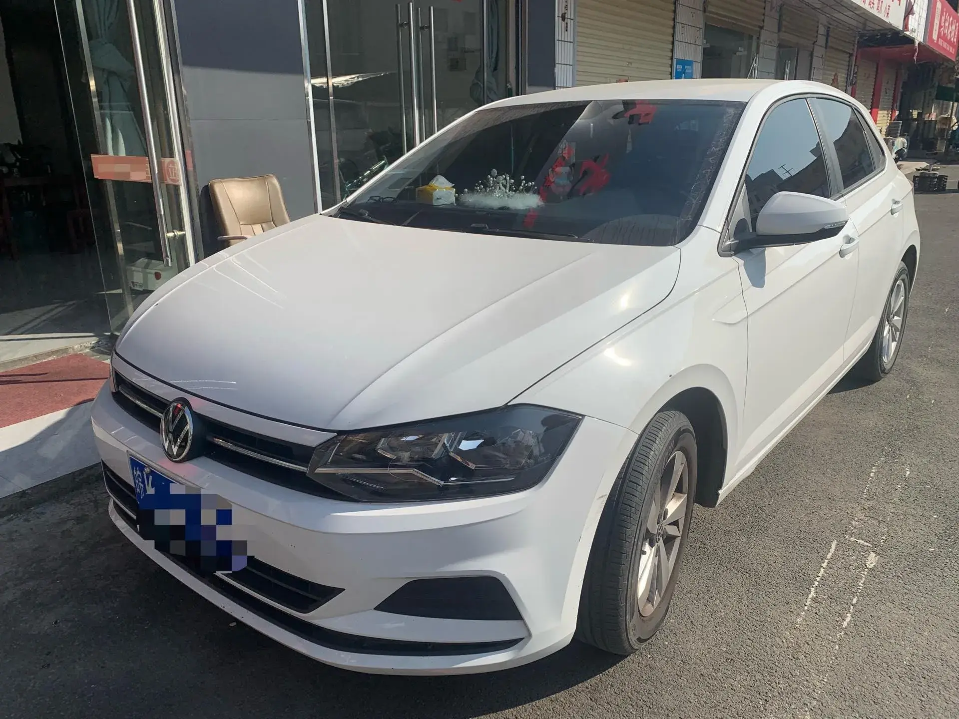 2023 VOLKSWAGEN POLO view 1