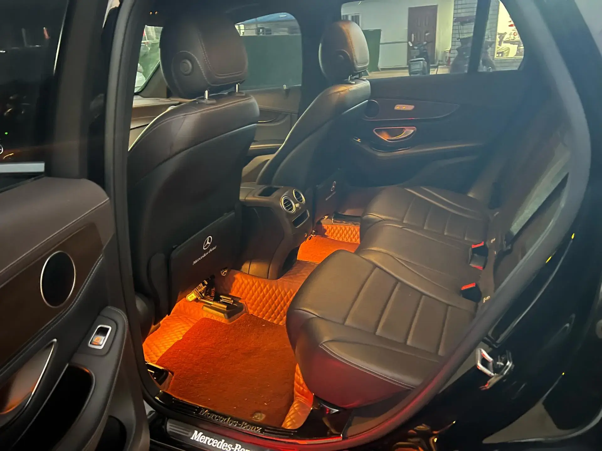 2020 MERCEDES-BENZ GLC thumbnail 4