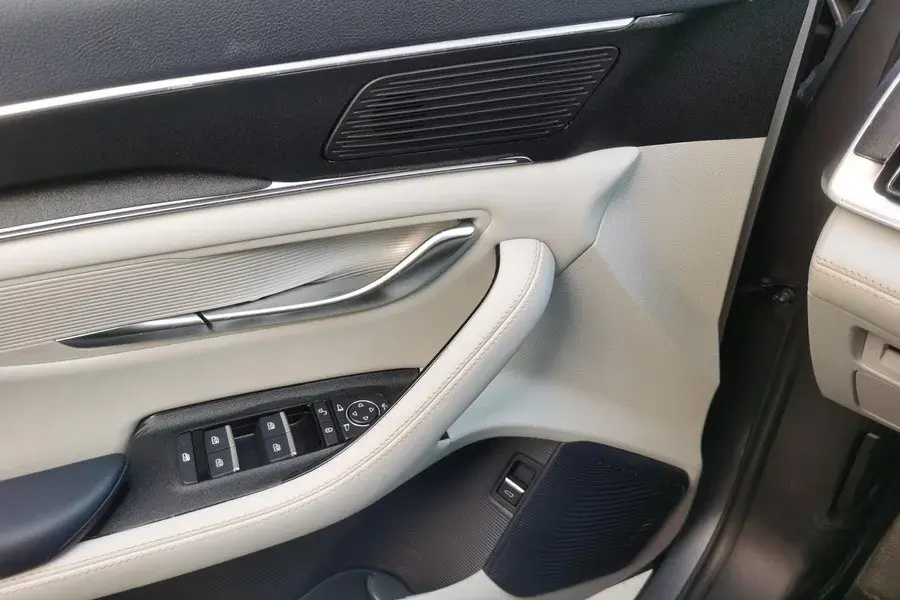 2022 BYD SONG thumbnail 4