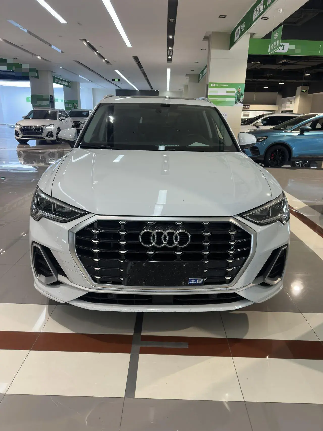 2022 AUDI Q3 thumbnail 2