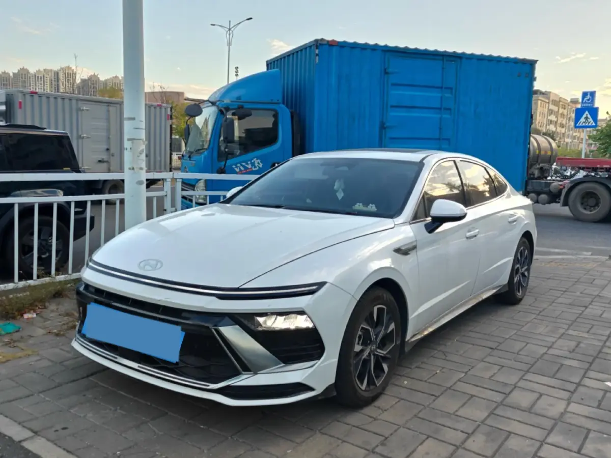 2024 Hyundai Sonata 1.5T 170HP L4 8AT