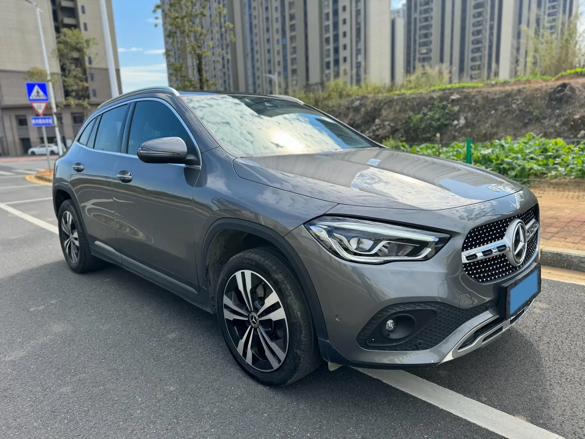 2022 MERCEDES-BENZ GLA thumbnail 3