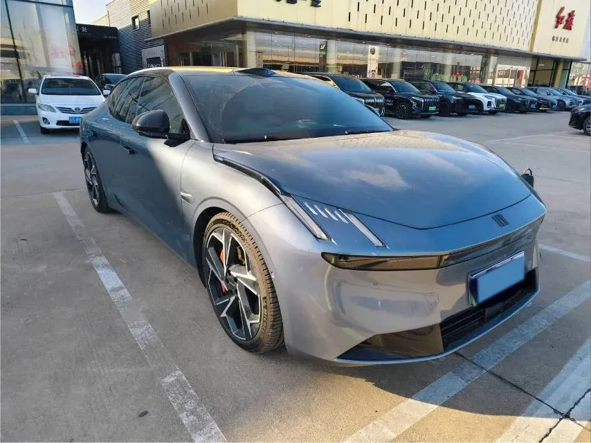 2024 LYNK&CO Z10 BEV 95KWH,autocango,china used car exporter,china ev exporter,chinese used car exporter,chinese used ev exporter