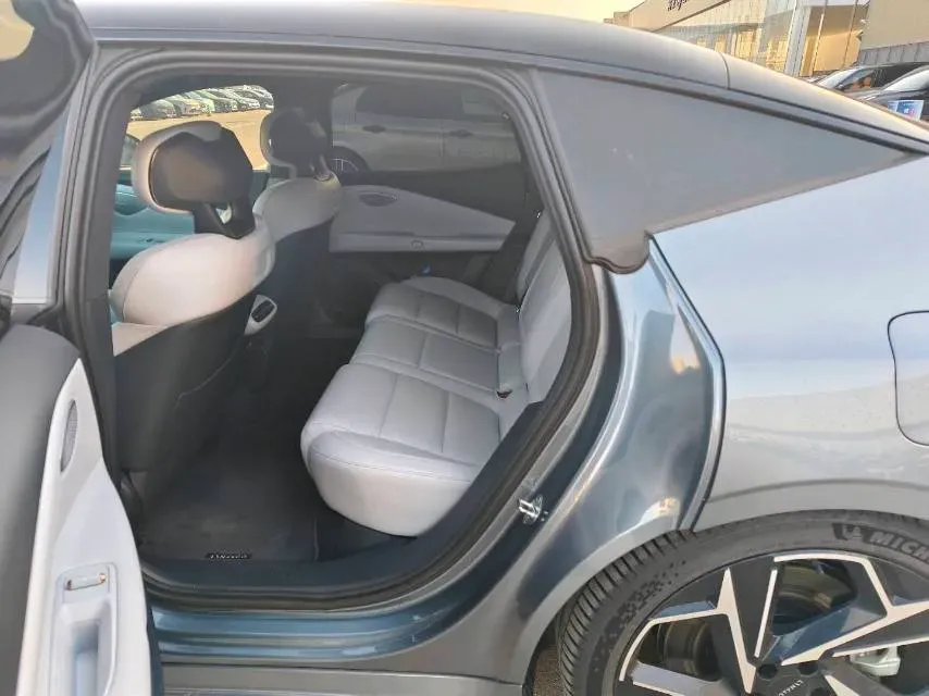 2024 LYNK&CO Z10 BEV 95KWH,autocango,china used car exporter,china ev exporter,chinese used car exporter,chinese used ev exporter