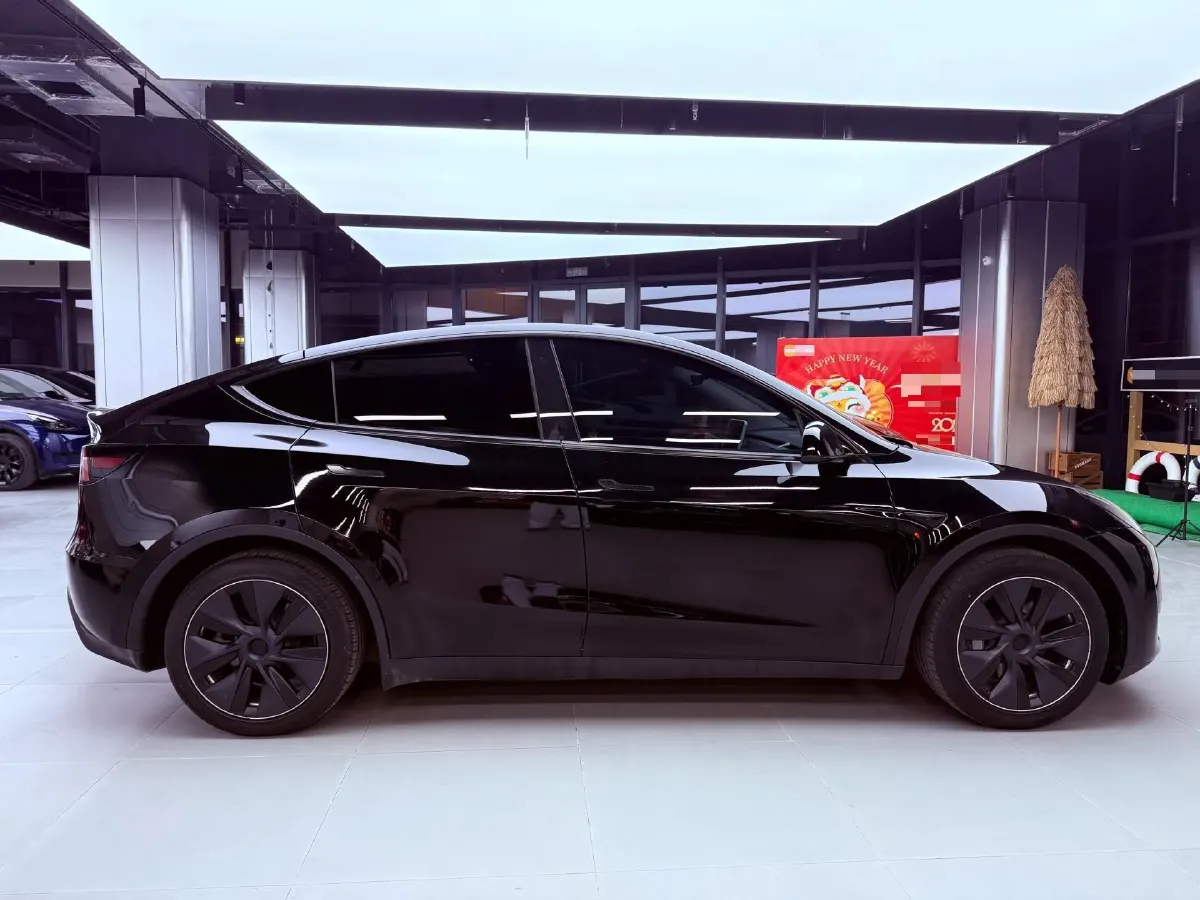 2022 Tesla Model Y BEV 60KWH,autocango,china used car exporter,china ev exporter,chinese used car exporter,chinese used ev exporter
