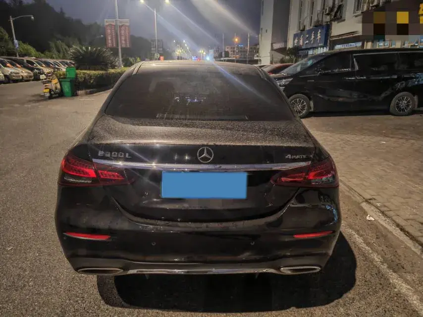 2021 MERCEDES-BENZ E thumbnail 3