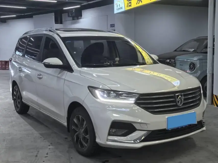 2018 BAOJUN 360 thumbnail 2