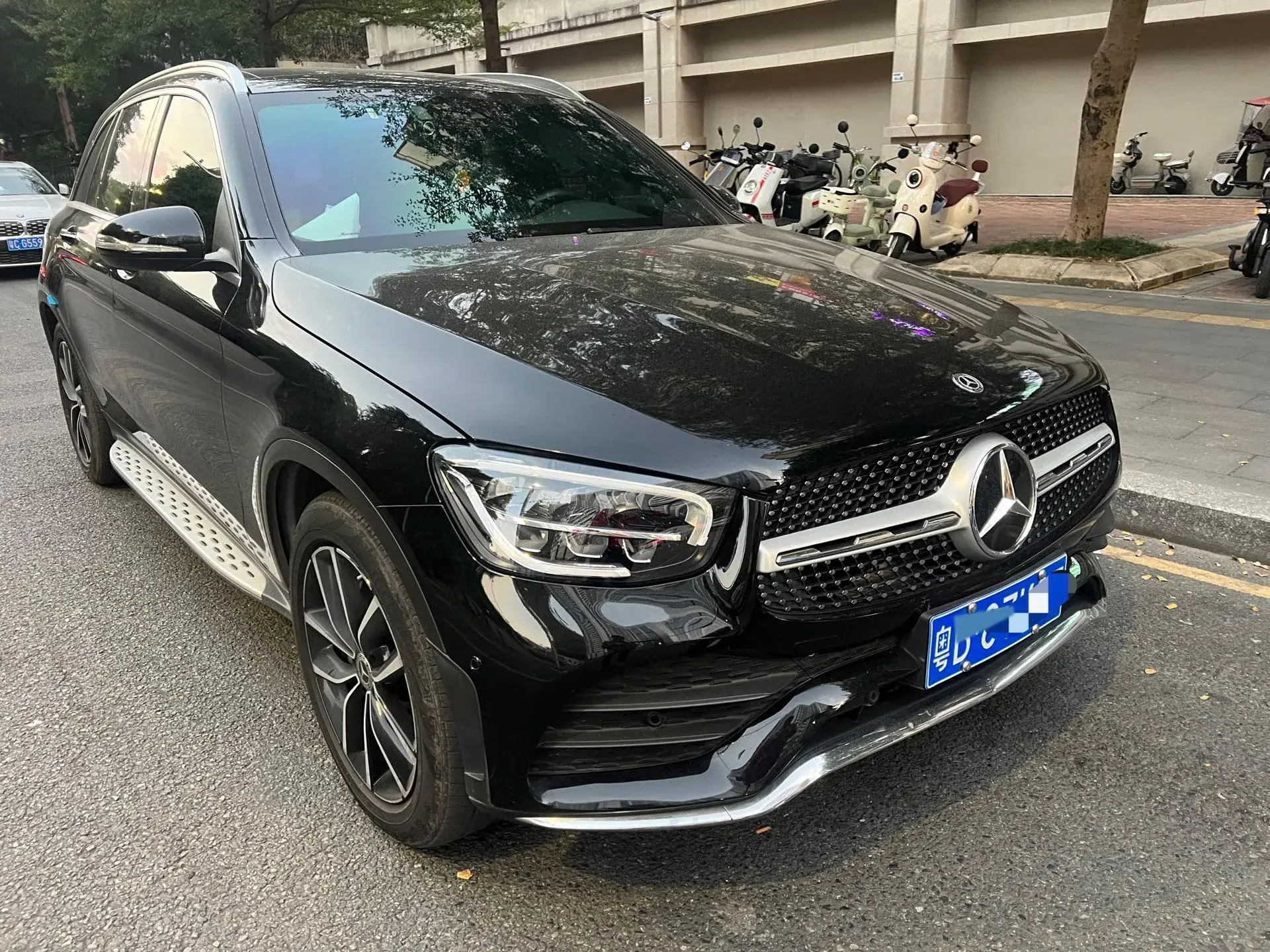 2021 MERCEDES-BENZ GLC thumbnail 2