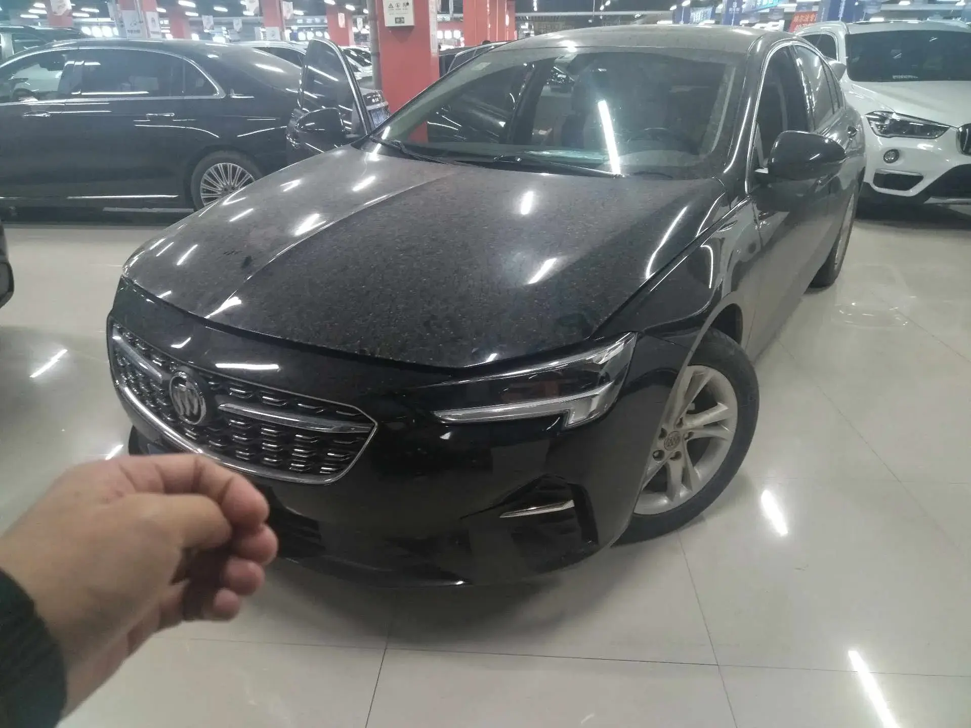 2020 BUICK REGAL view 1