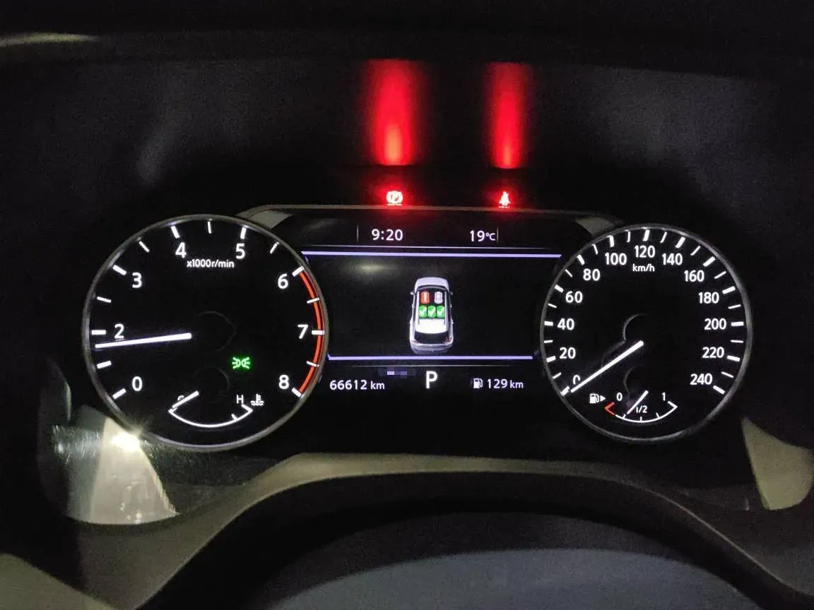 2019 Nissan X-Trail 2.0L 154HP L4 CVT,autocango,china used car exporter,china ev exporter,chinese used car exporter,chinese used ev exporter