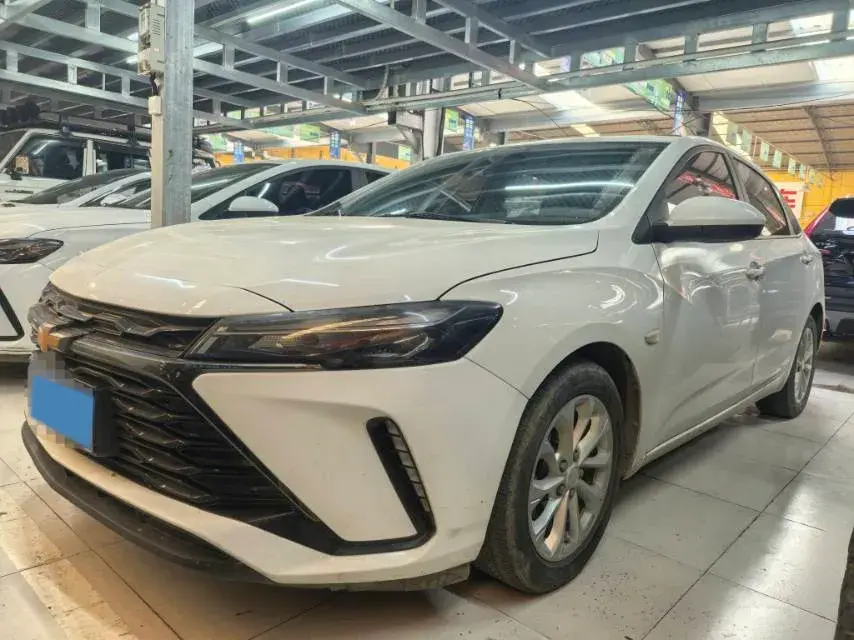 2023 CHEVROLET MONZA view 1