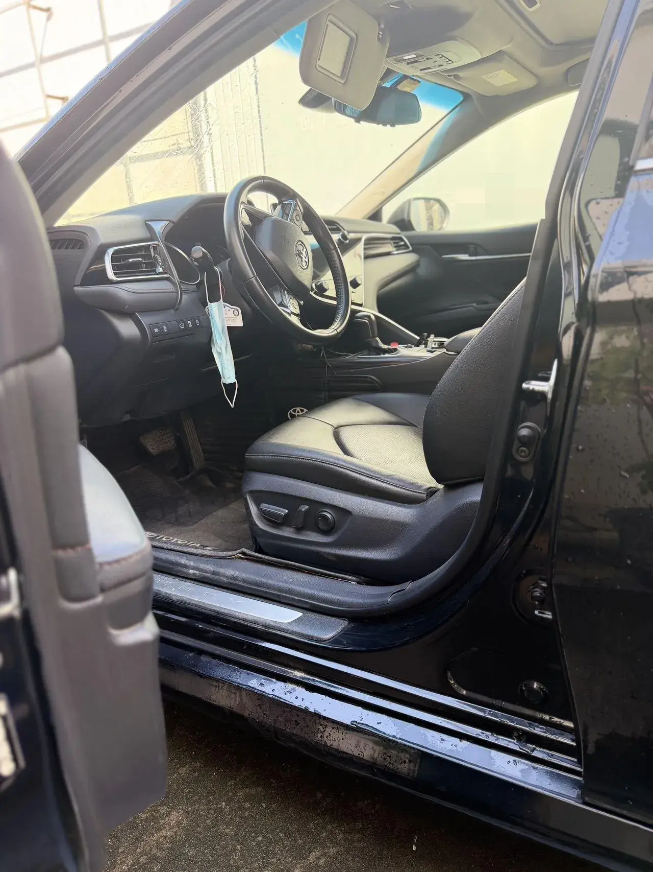 2019 TOYOTA CAMRY thumbnail 4