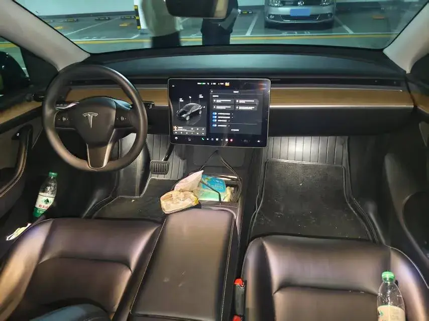 2022 TESLA MODEL thumbnail 2