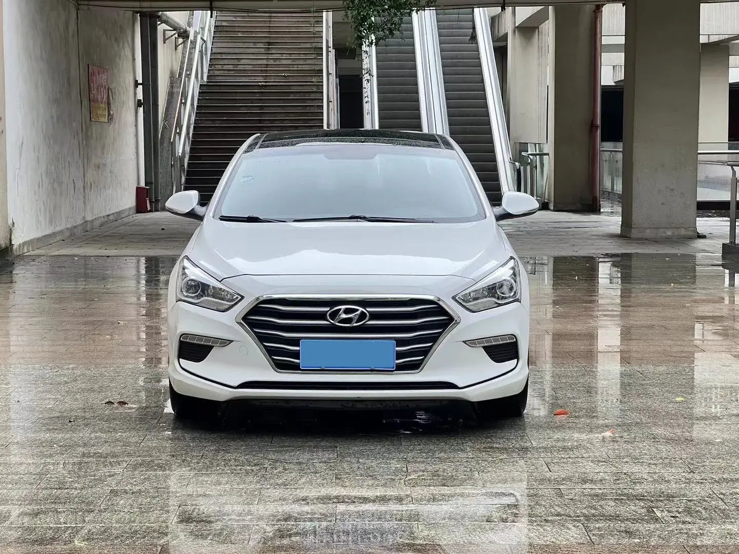 2017 HYUNDAI MISTRA thumbnail 2