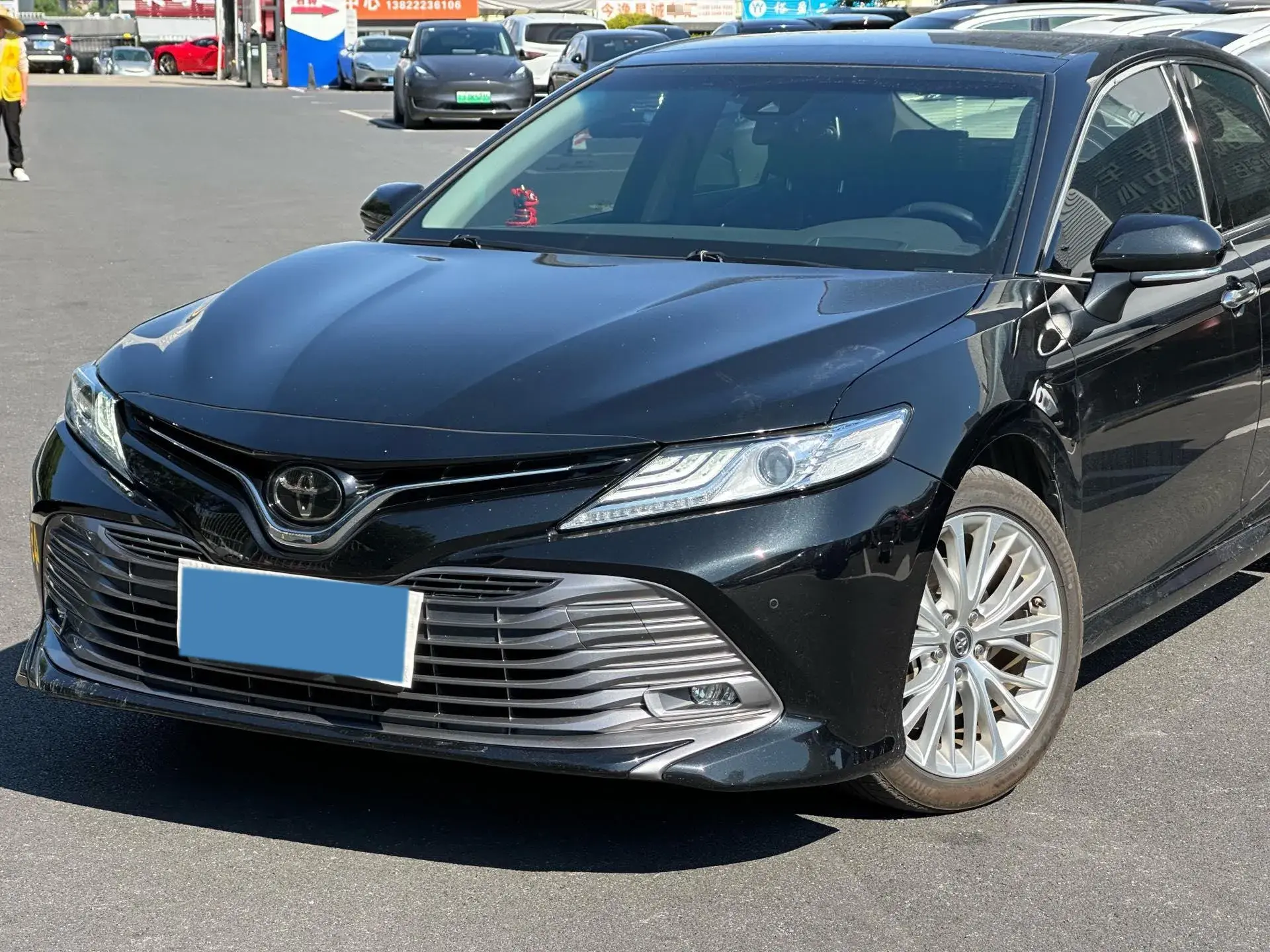 2019 TOYOTA CAMRY thumbnail 2