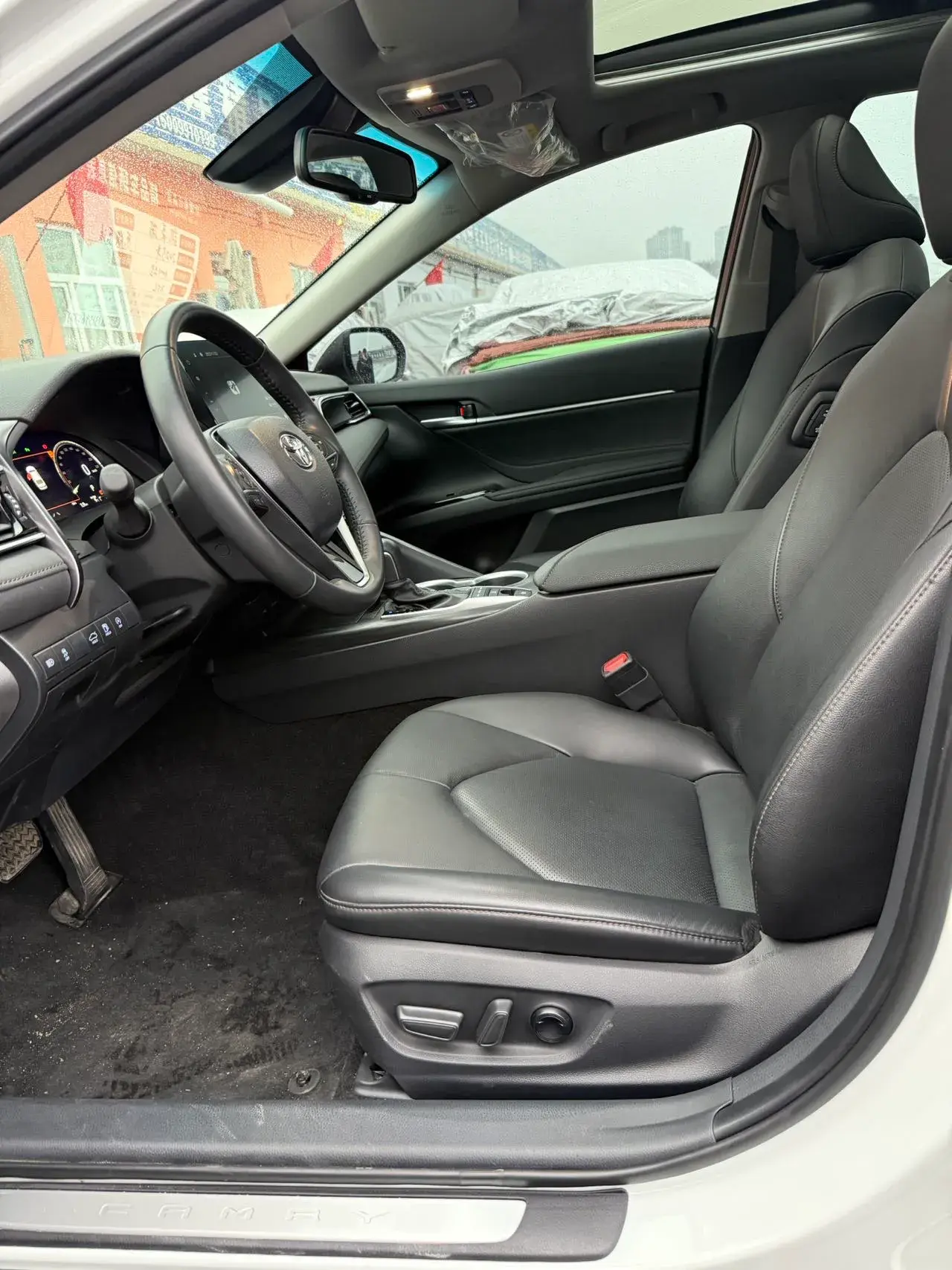 2021 TOYOTA CAMRY thumbnail 4