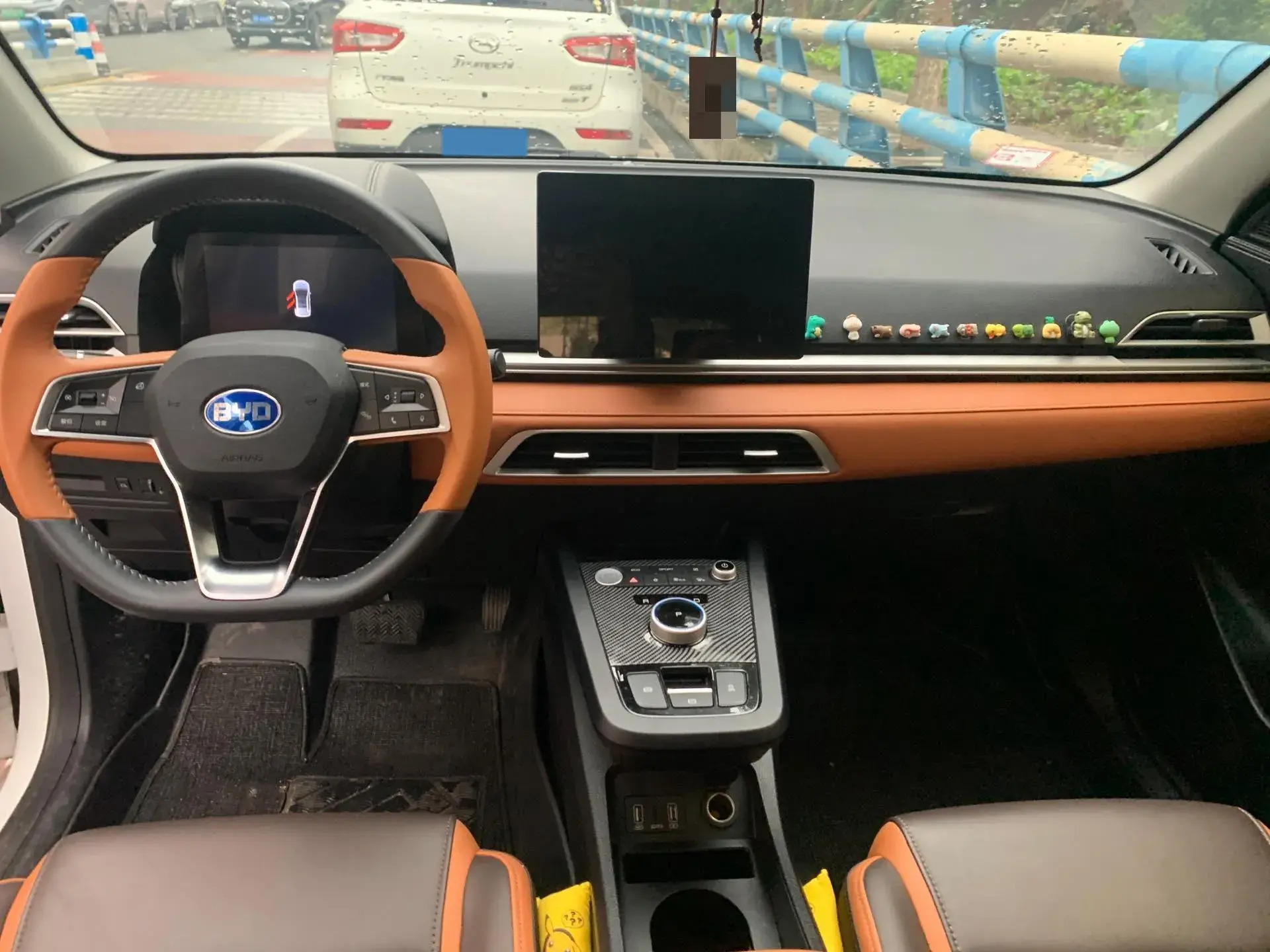 2021 BYD E3 thumbnail 4