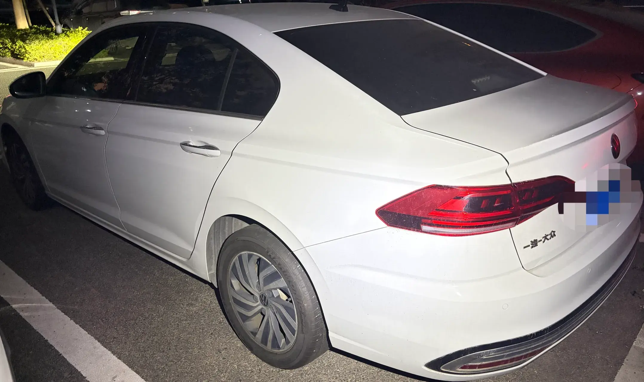 2023 VOLKSWAGEN BORA thumbnail 3