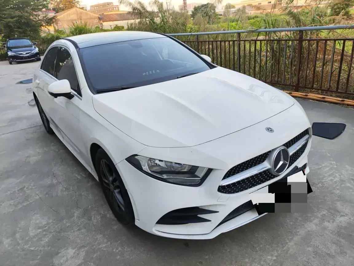 2022 MERCEDES-BENZ A thumbnail 2