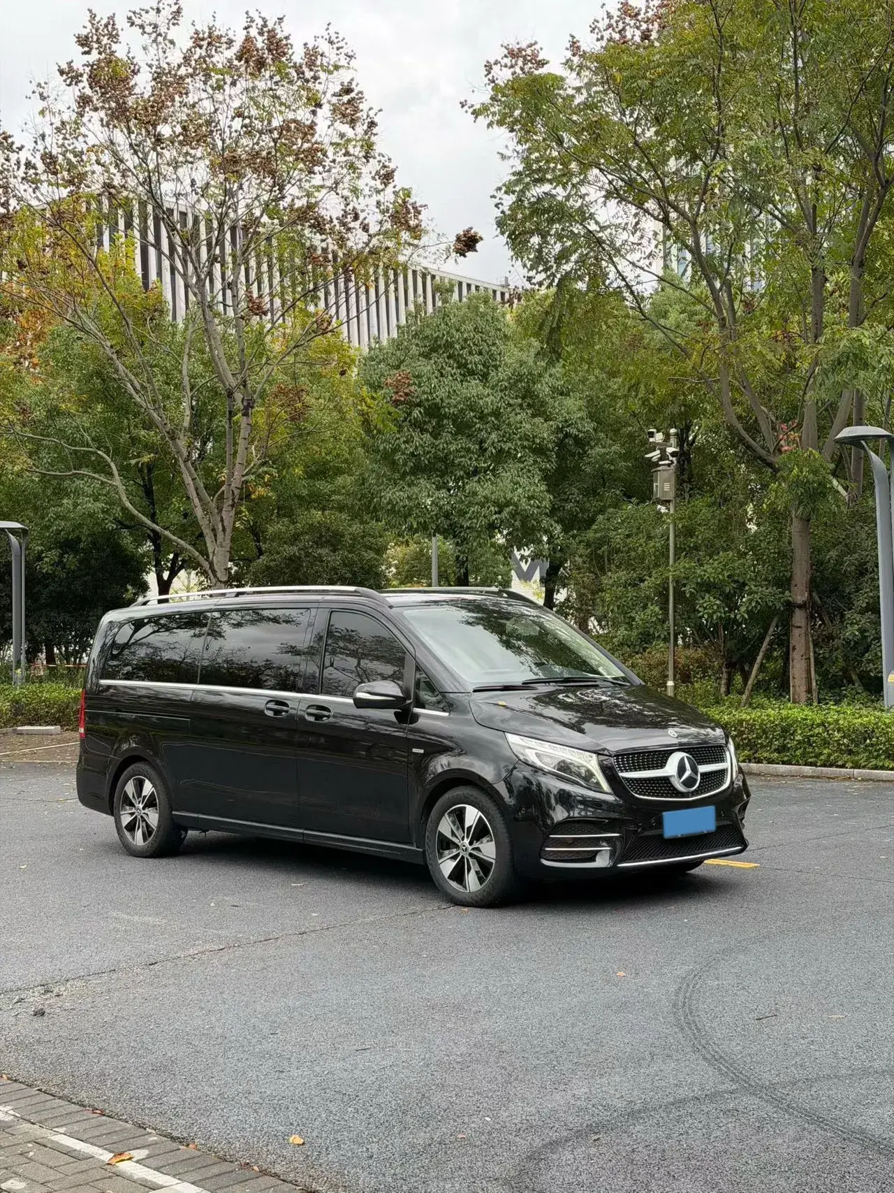 2021 MERCEDES-BENZ V thumbnail 3