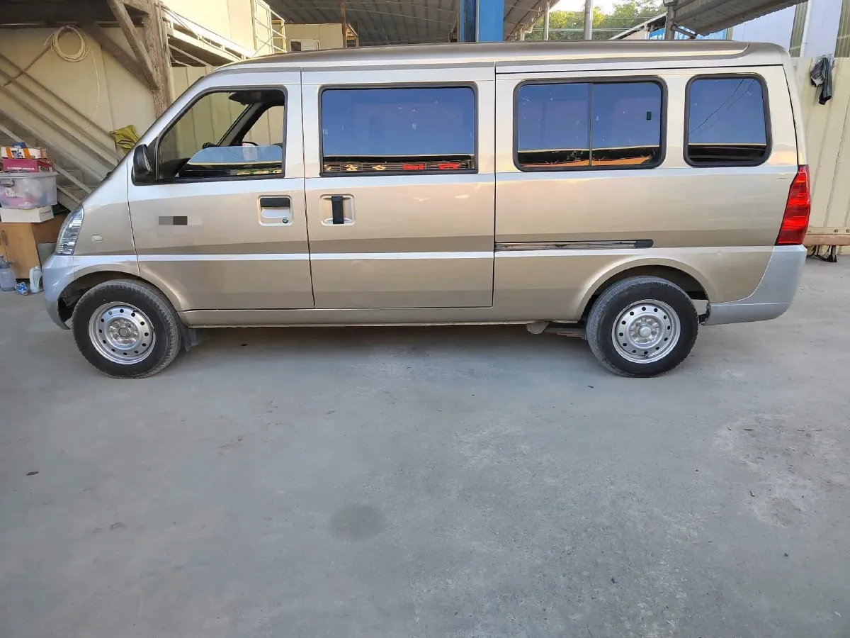 2022 WuLing RongGuang EV BEV 41.6KWH,autocango,china used car exporter,china ev exporter,chinese used car exporter,chinese used ev exporter