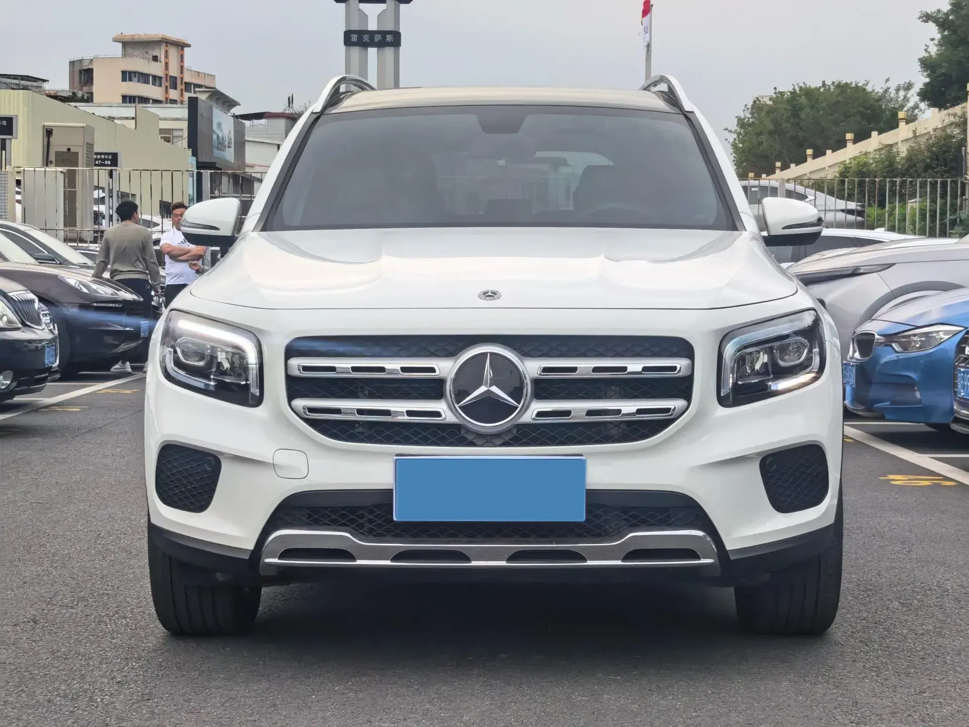 2023 MERCEDES-BENZ GLB thumbnail 3