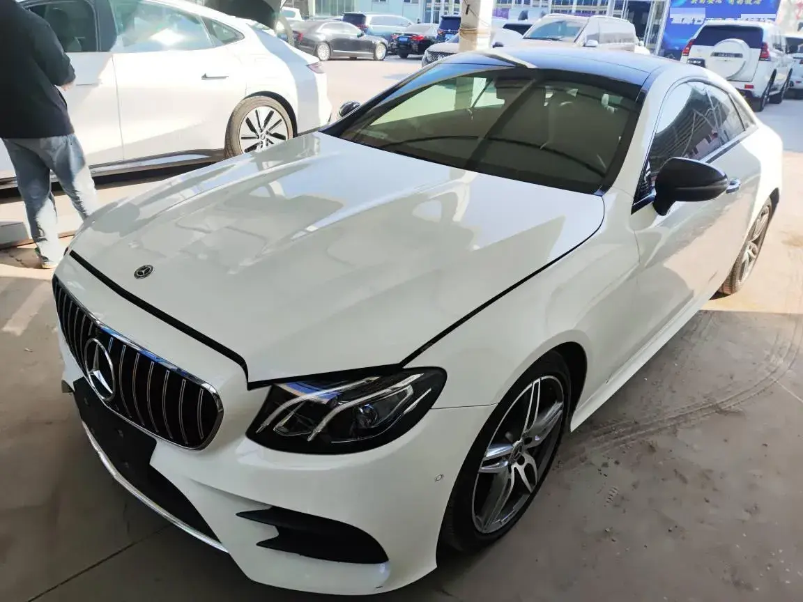 2020 MERCEDES-BENZ E view 1