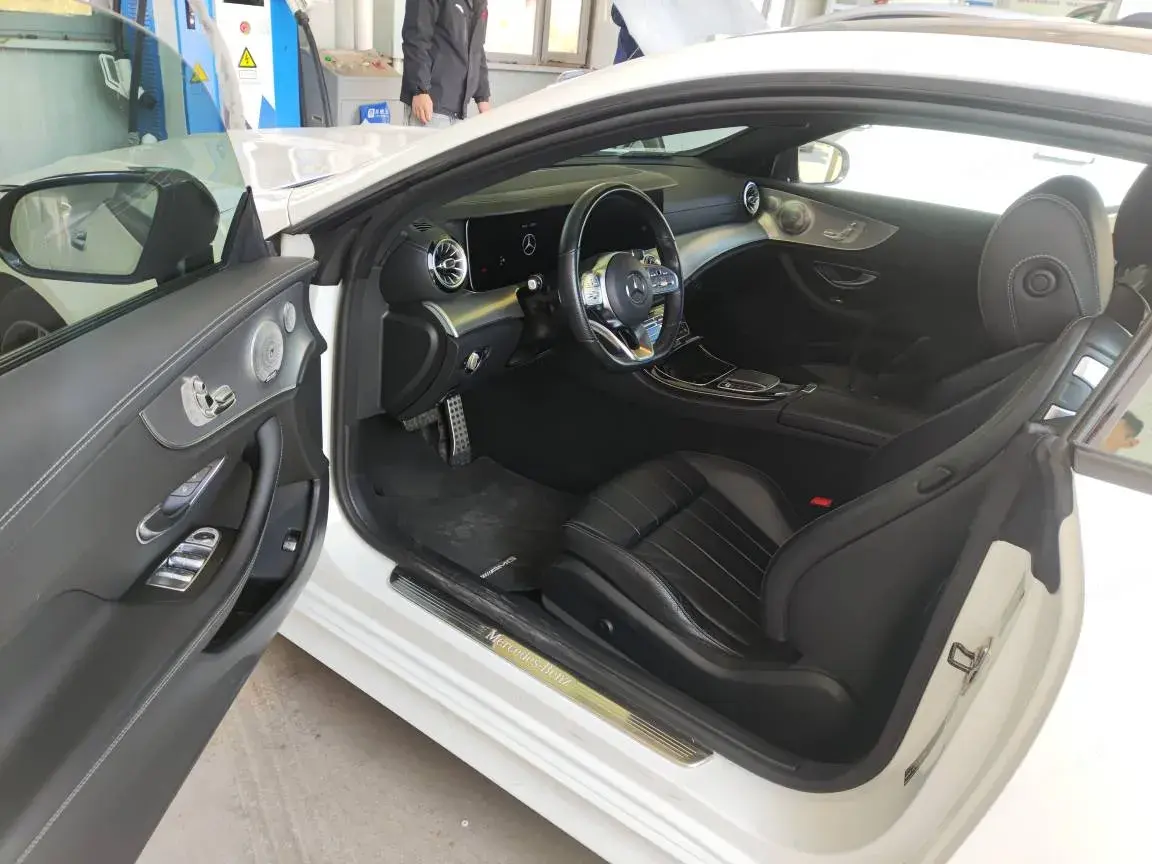 2020 MERCEDES-BENZ E thumbnail 3