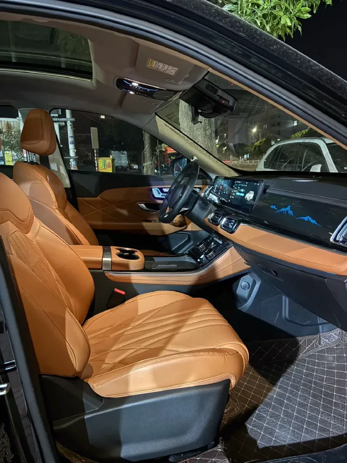 2024 Jetour ShanHai L7 1.5T 156HP L4 2DHT PHEV 19.43KWH,autocango,china used car exporter,china ev exporter,chinese used car exporter,chinese used ev exporter