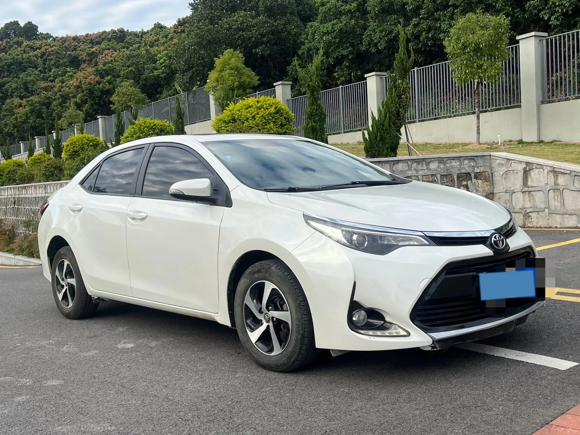 2018 TOYOTA LEVIN thumbnail 3