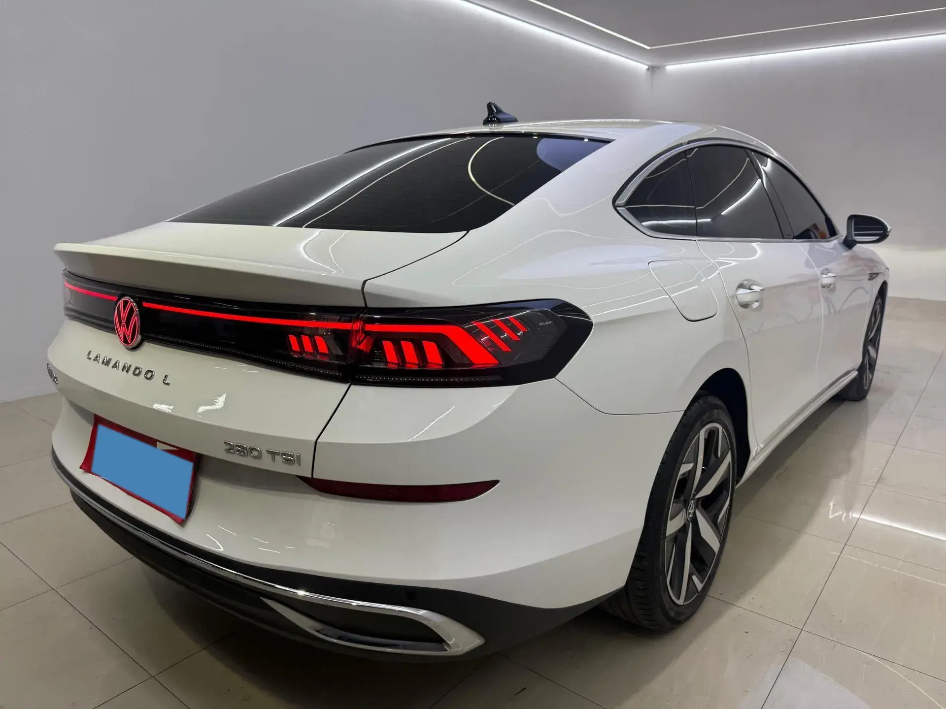 2022 VOLKSWAGEN LAMANDO thumbnail 4