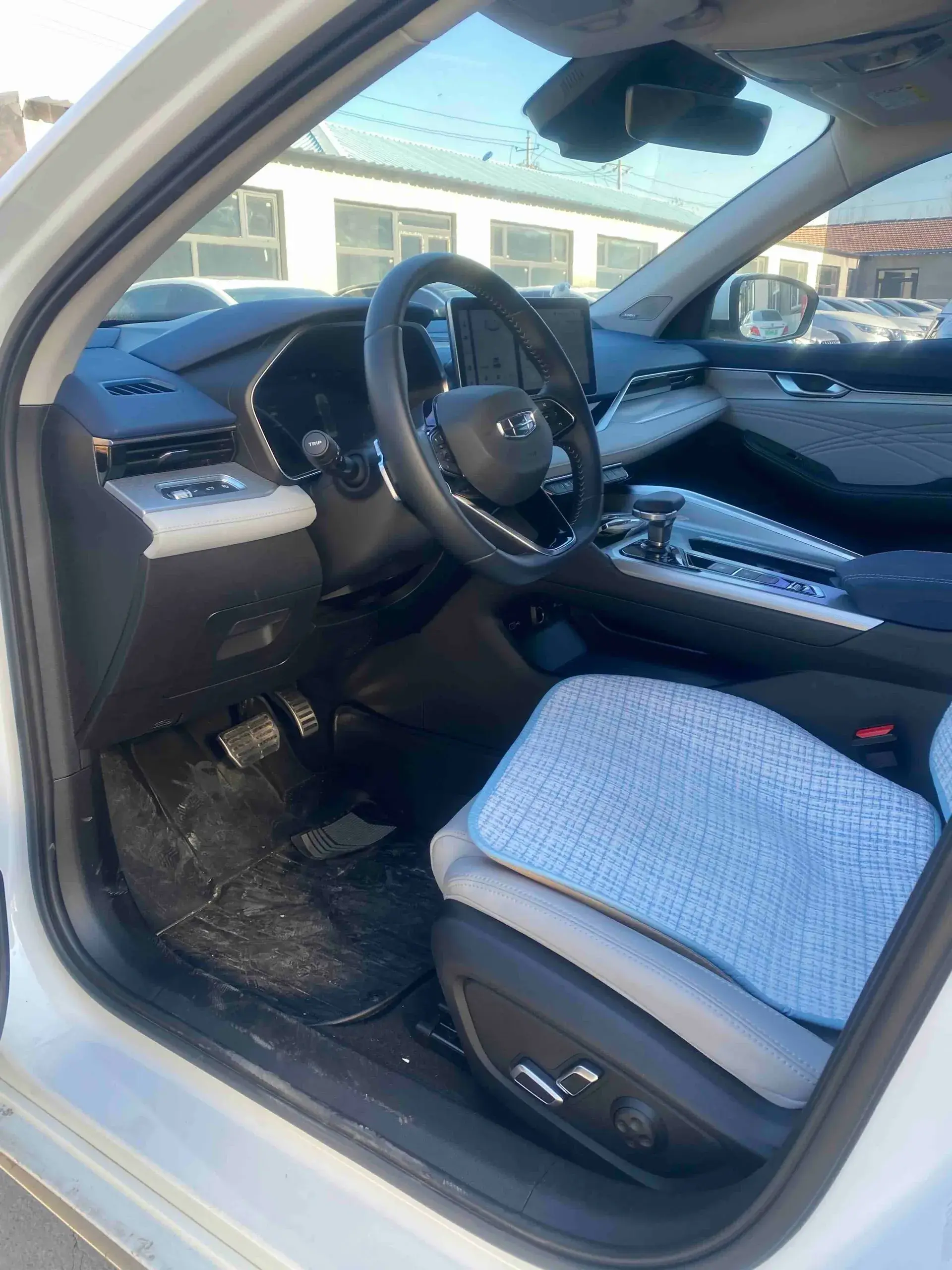 2021 GEELY PREFACE thumbnail 3