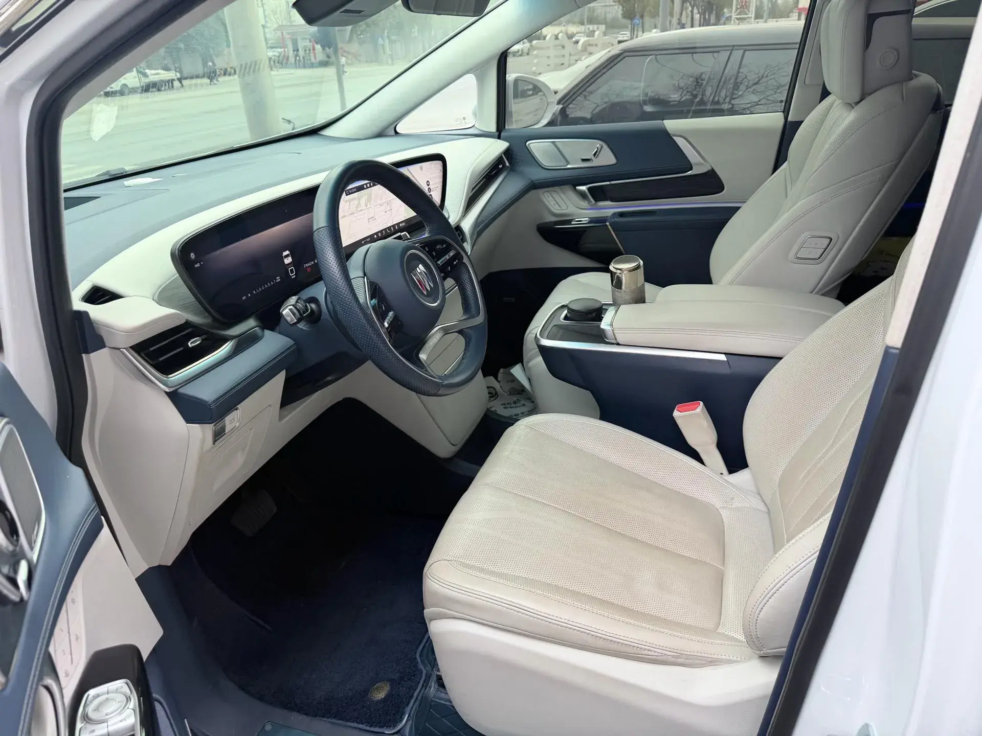 2023 BUICK CENTURY thumbnail 3