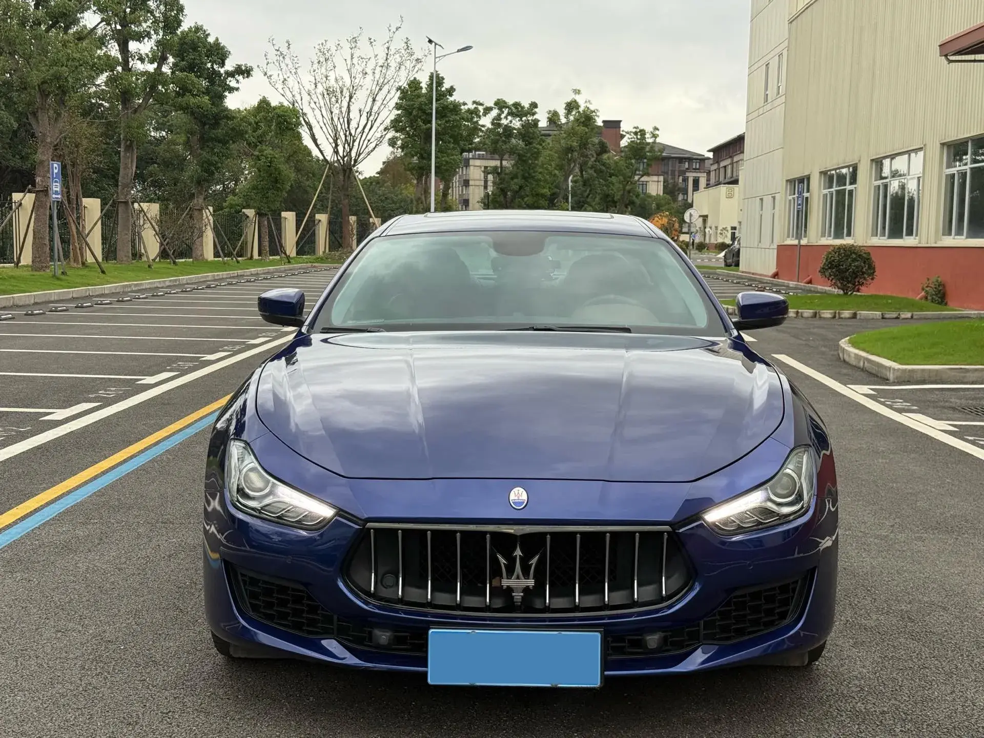2021 MASERATI GHIBLI thumbnail 2