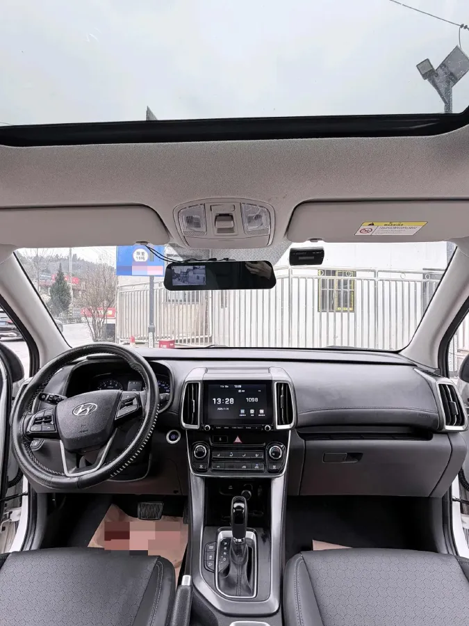 2018 Hyundai ix35 2.0L 160HP L4 6AT,autocango,china used car exporter,china ev exporter,chinese used car exporter,chinese used ev exporter