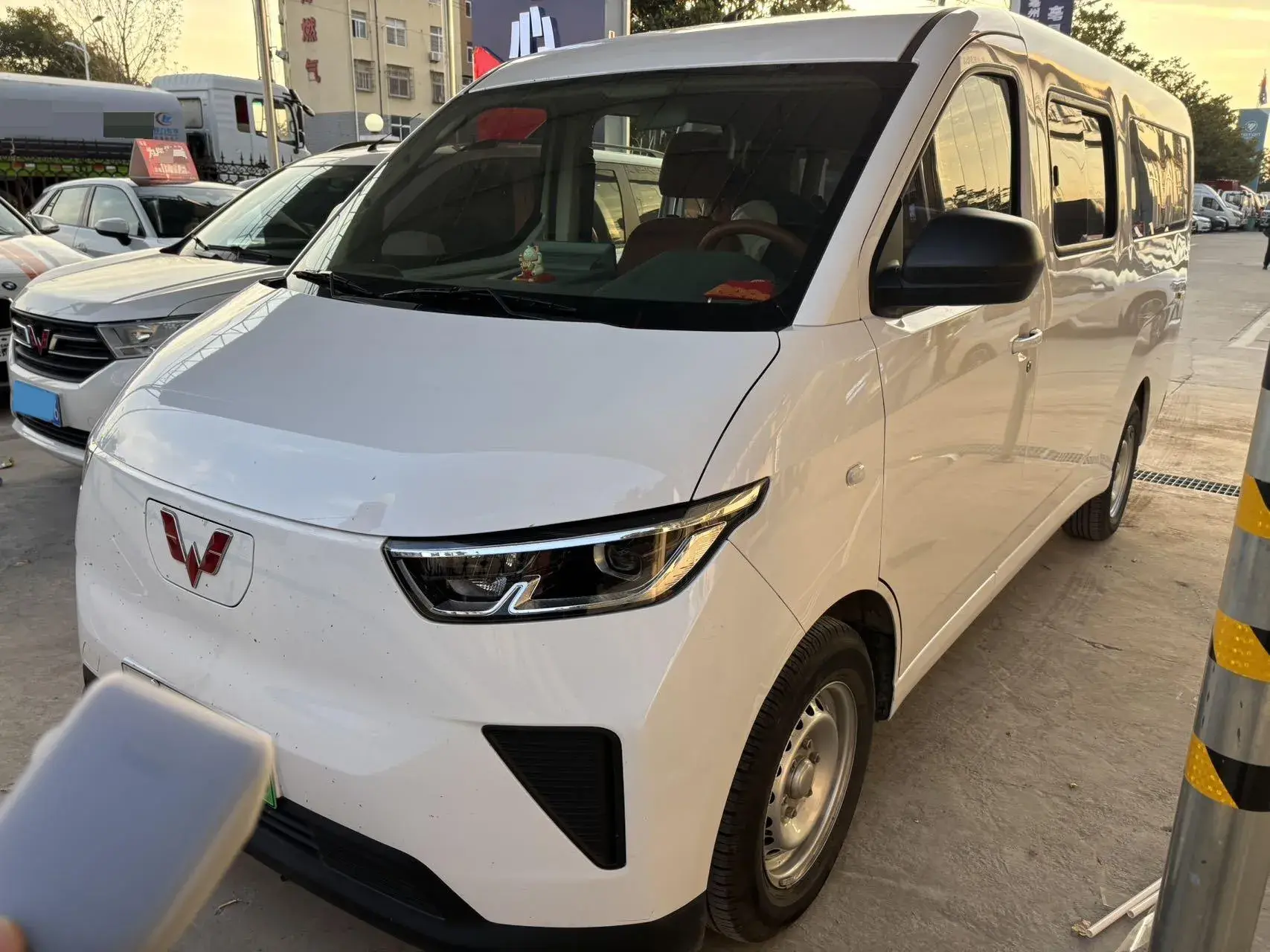 2024 WULING YANGGUANG view 1