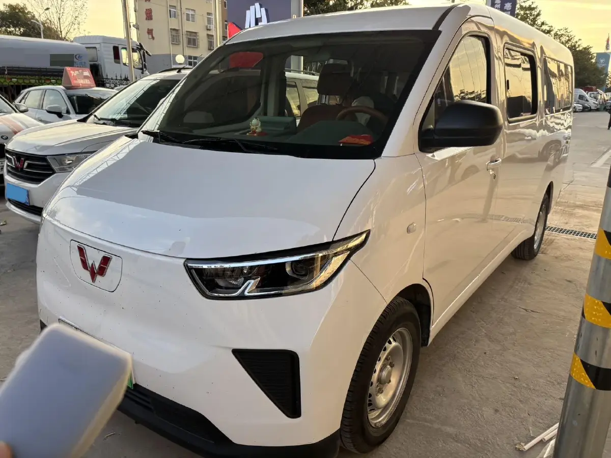 2024 WuLing YangGuang BEV 41.9KWH